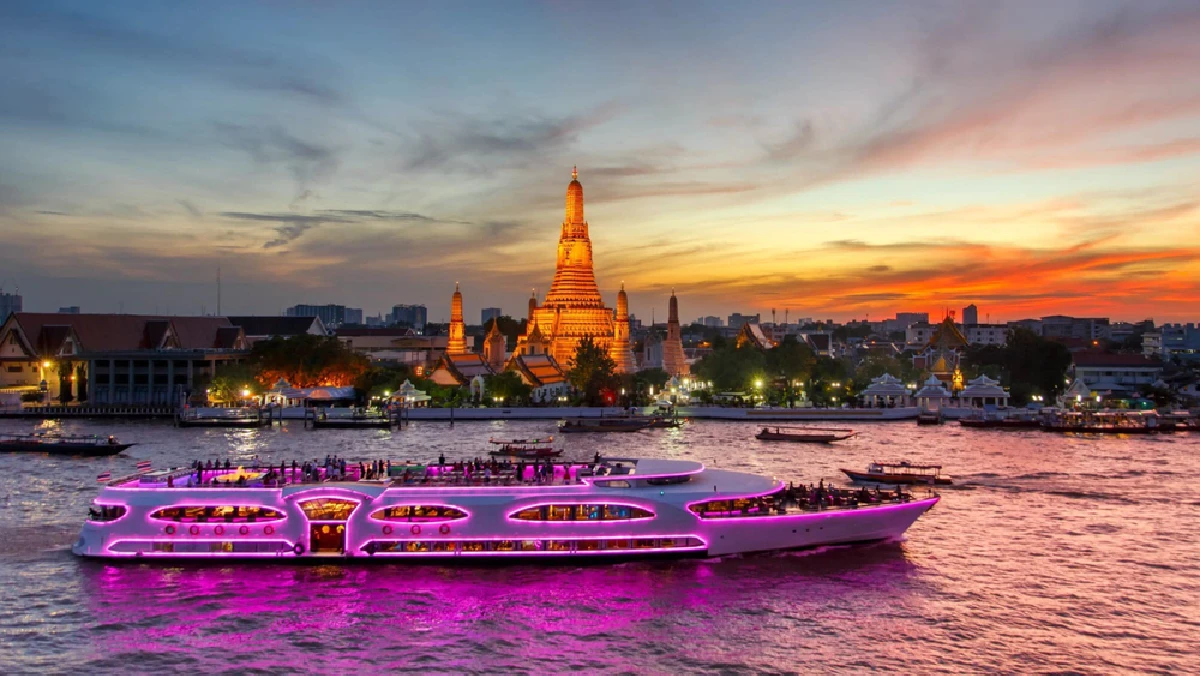 Bangkok: Wonderful Pearl Dinner Cruise