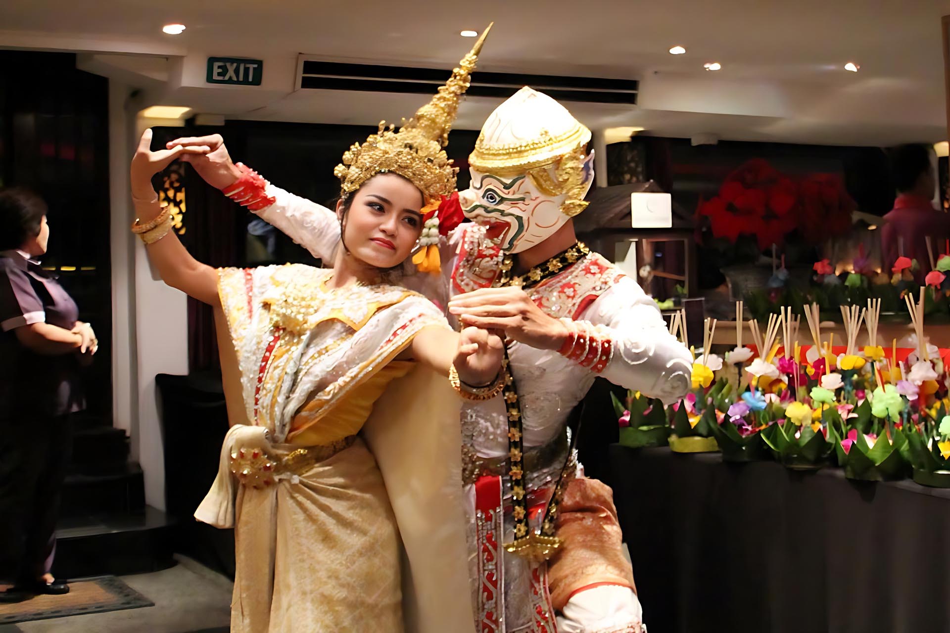 Bangkok: Chao Phraya Princess Dinner Cruise