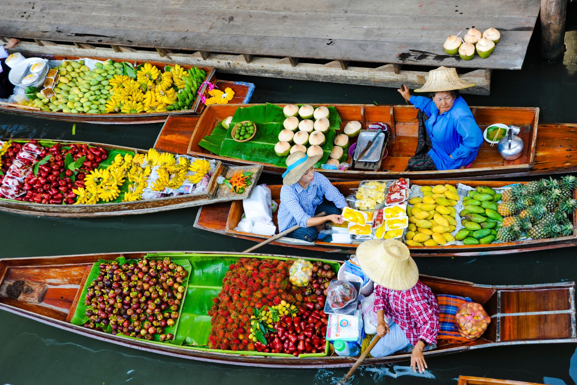 Bangkok to Damnoen Saduak Private Tour & Mae Klong Train Market