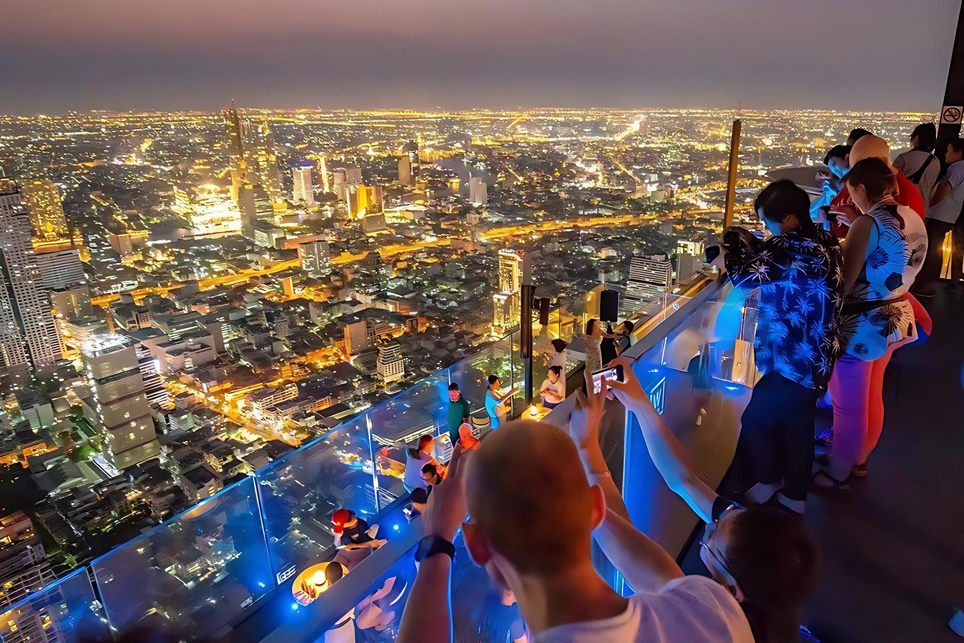 Bangkok: King Power Mahanakhon SkyWalk Ticket