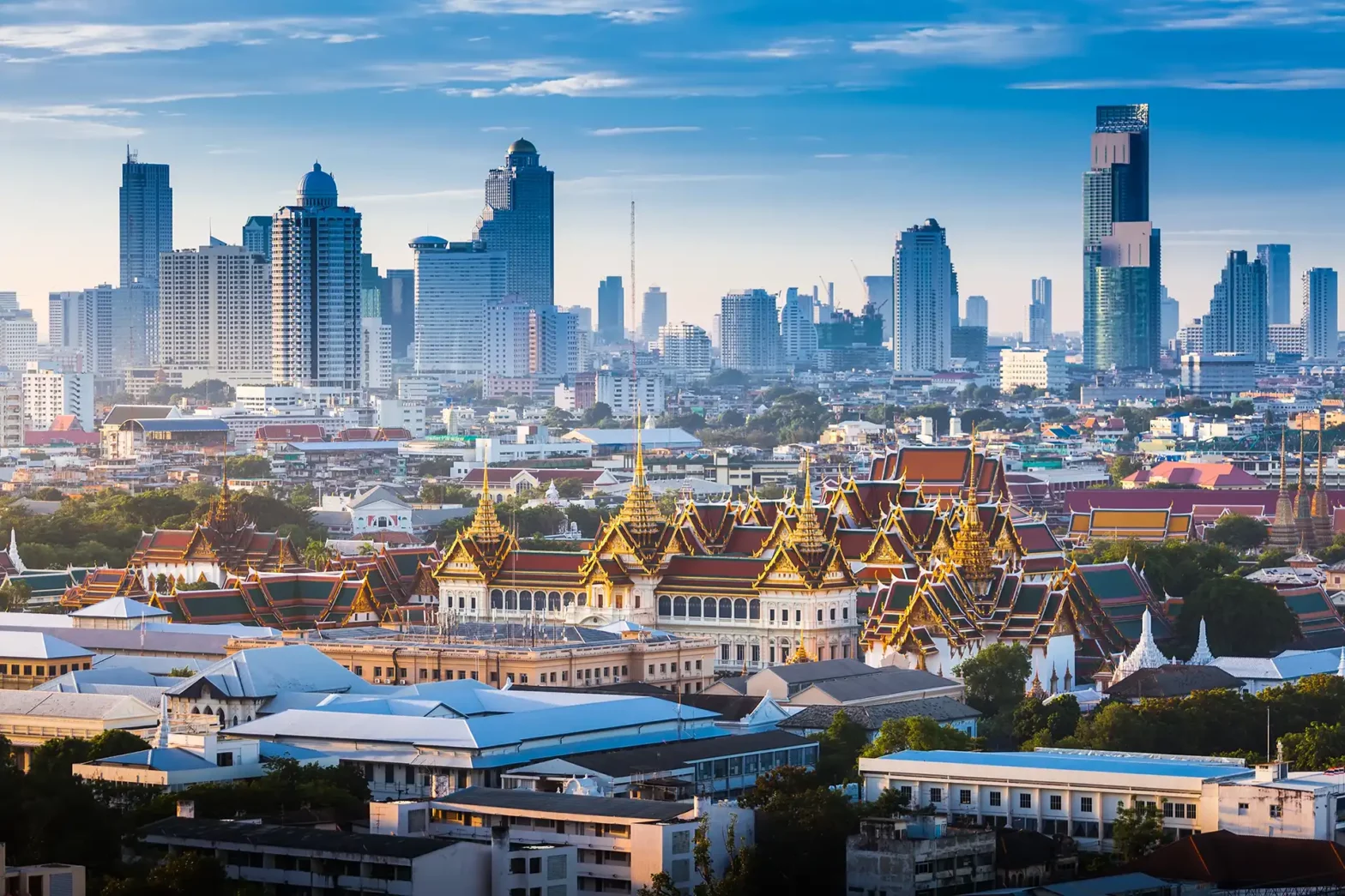 Visit Bangkok Temples in Bangkok Thailand The Grand Palace The Temple of The Emerold Buddha Wat Pra Kaew