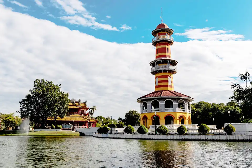 From Bangkok: Ayutthaya Night Tour with Night Market and Hotel Transfer (Join Tour)