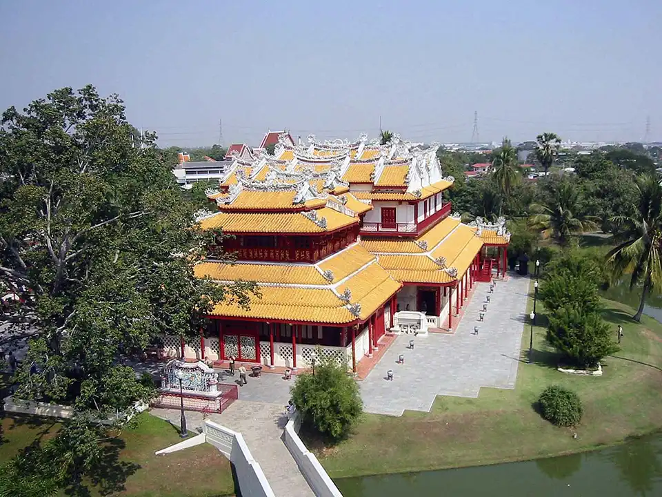 From Bangkok: Ayutthaya Night Tour with Night Market and Hotel Transfer (Join Tour)