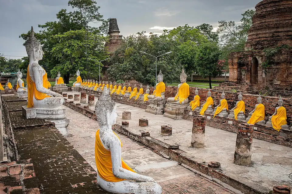 From Bangkok: Ayutthaya Night Tour with Night Market and Hotel Transfer (Join Tour)