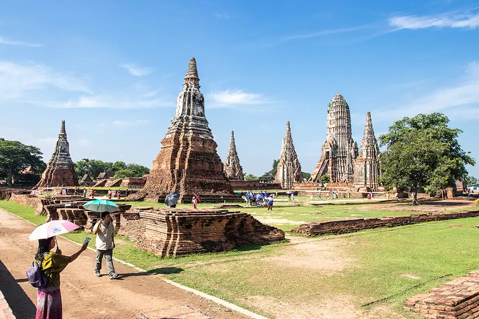 From Bangkok: Ayutthaya Night Tour with Night Market and Hotel Transfer (Join Tour)