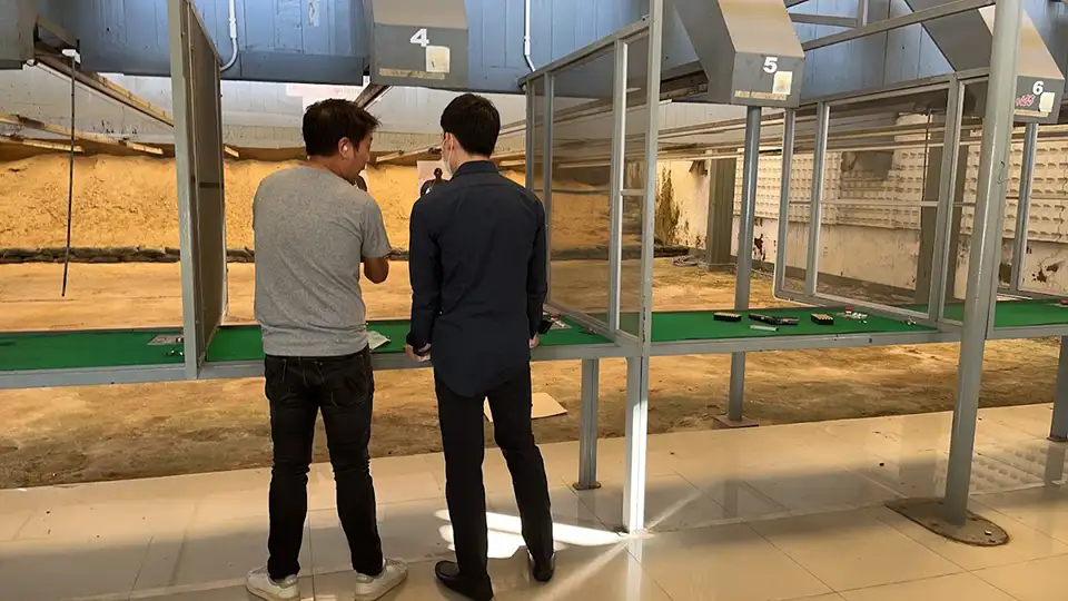 Bangkok: Ratchanawi Bang Na Shooting Range Experience