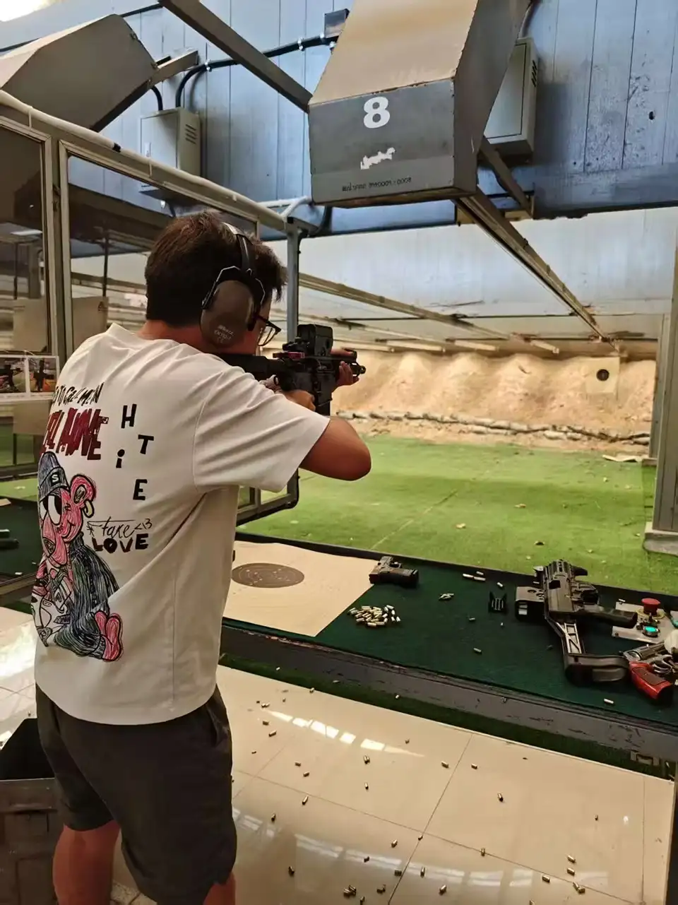 Bangkok: Ratchanawi Bang Na Shooting Range Experience