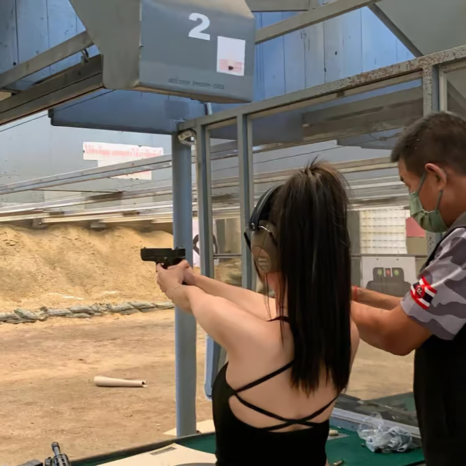 Bangkok: Ratchanawi Bang Na Shooting Range Experience