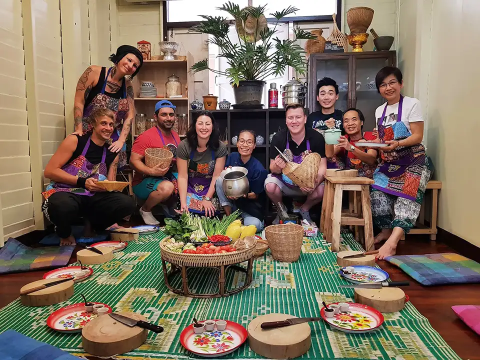 Bangkok: Siamese Cookery House with Market Tour