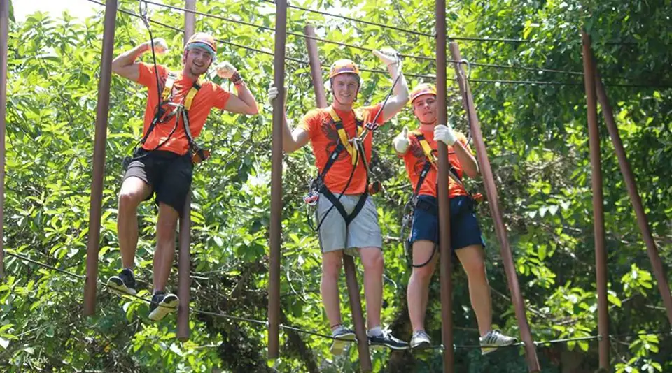 Chiang Mai: Phoenix Adventure Zipline & High Rope