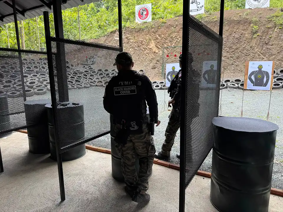 Chiang Mai: Black Diamond Cover Shooting Range