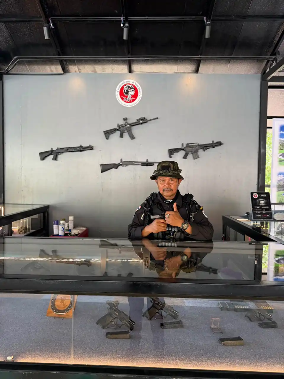 Chiang Mai: Black Diamond Cover Shooting Range