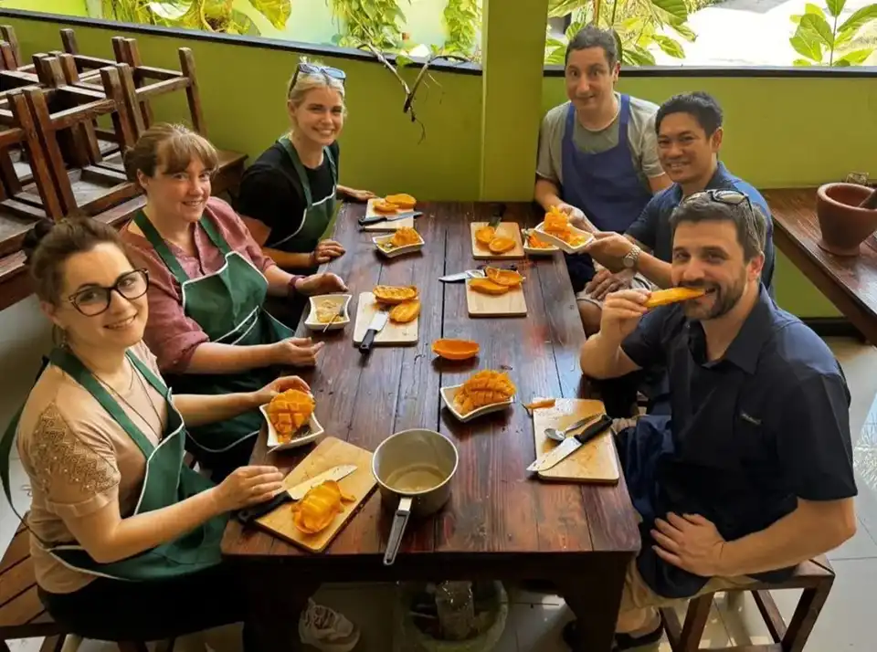 Pattaya: Asian Spicy Garden Thai Cooking Class