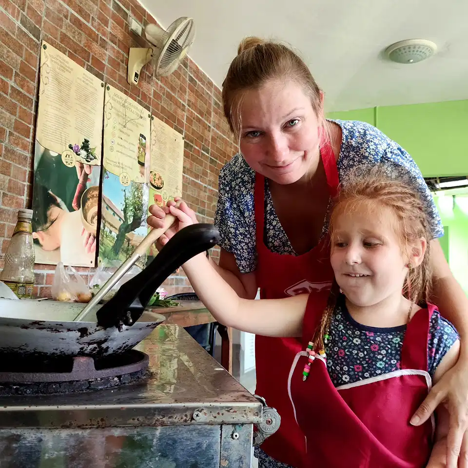 Pattaya: Asian Spicy Garden Thai Cooking Class