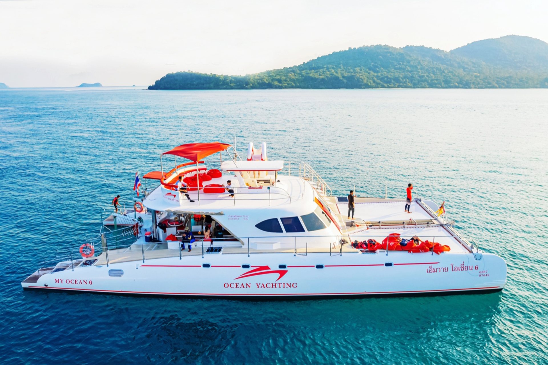 Pattaya: 2 Islands one day trip on Catamaran with Lunch