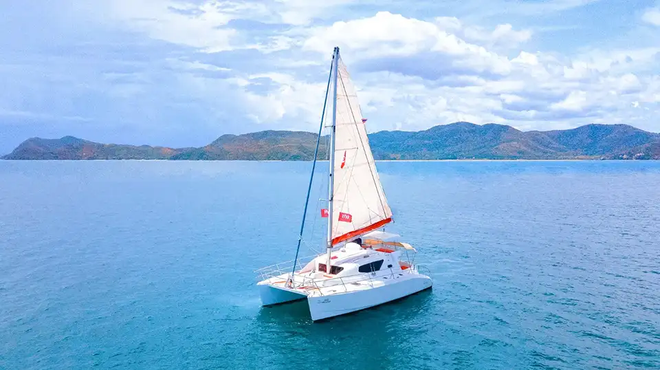 Pattaya: Once Yachting Party 3 Islands Trip (Join Tour)