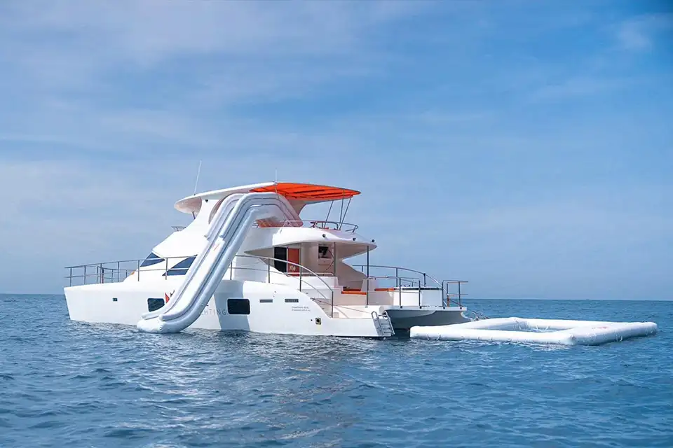 Pattaya: Once Yachting Party 3 Islands Trip (Join Tour)