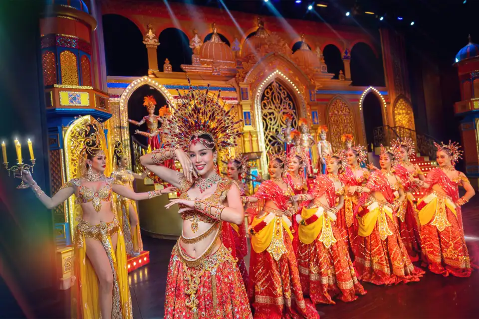 Pattaya: Alcazar Cabaret  Show Admission Ticket
