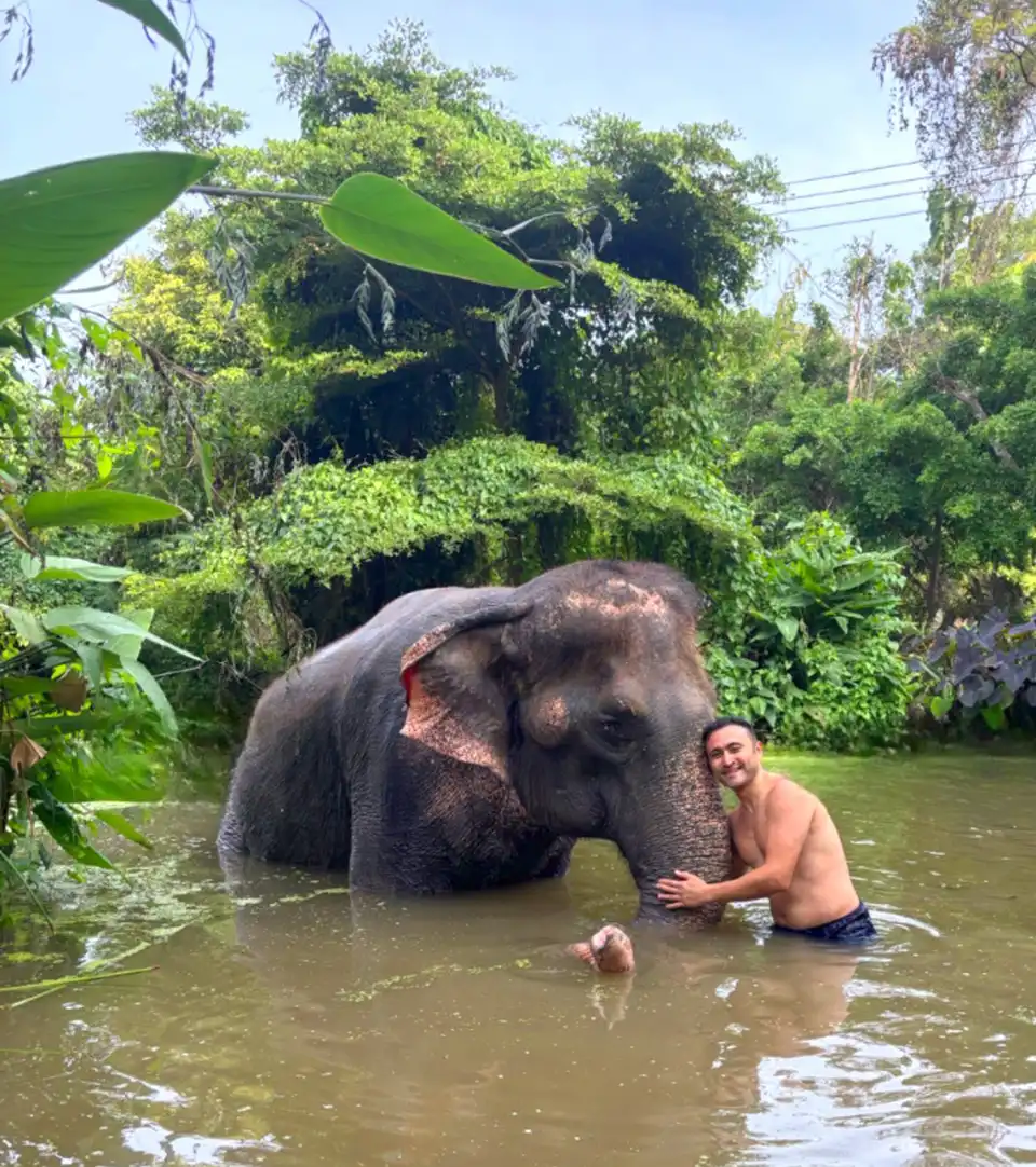 Pattaya Elephant Village and MongChang Cafe