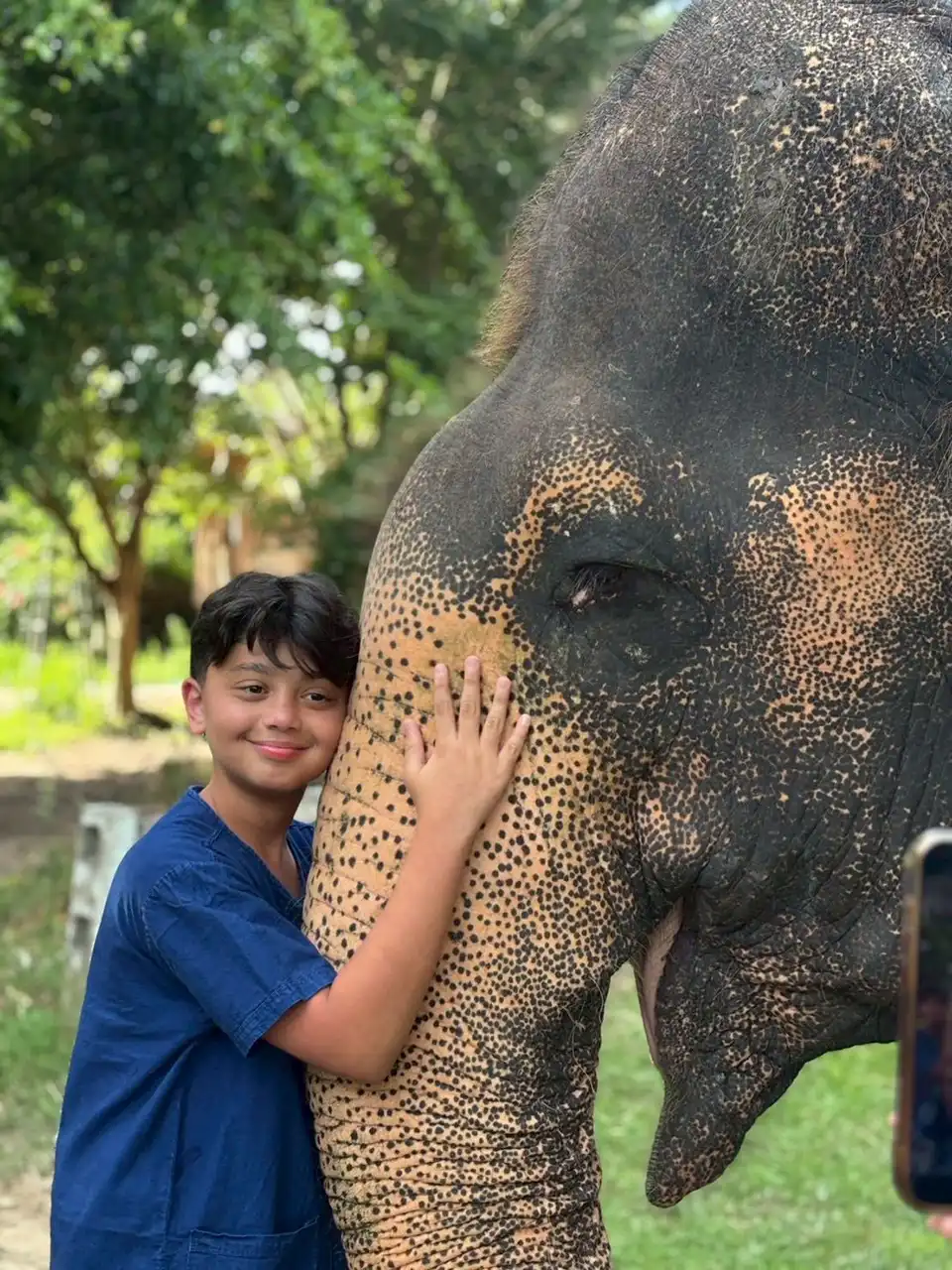 Pattaya Elephant Village and MongChang Cafe