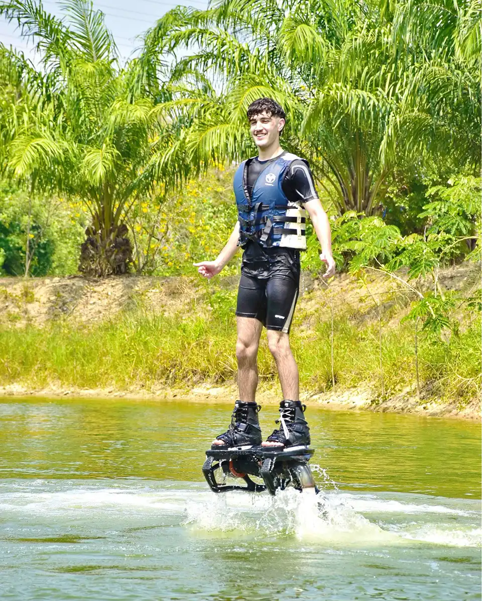 Pattaya: Bungy Jump, Jet Board and Zipline at Changthai Thappraya Safari