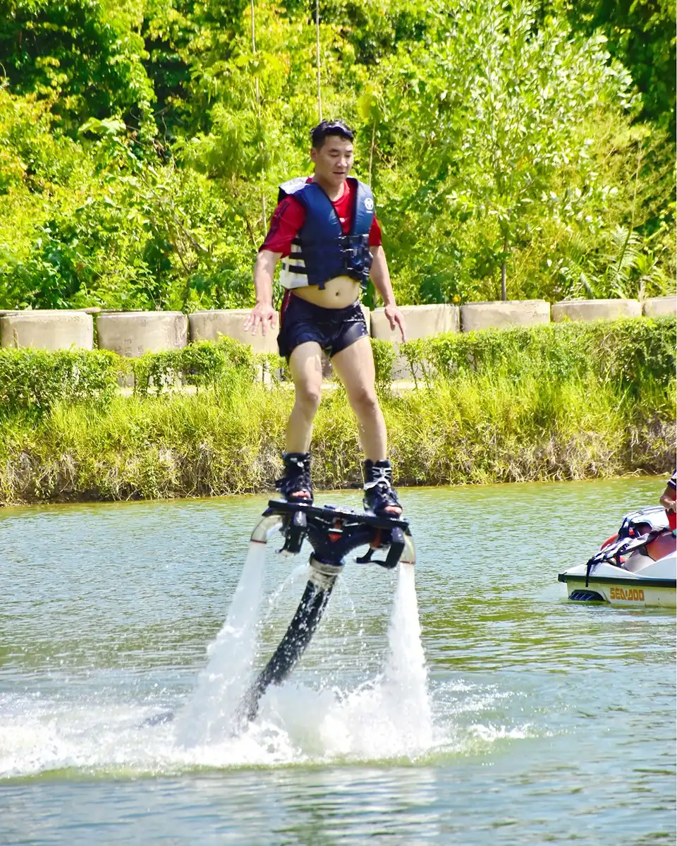 Pattaya: Bungy Jump, Jet Board and Zipline at Changthai Thappraya Safari