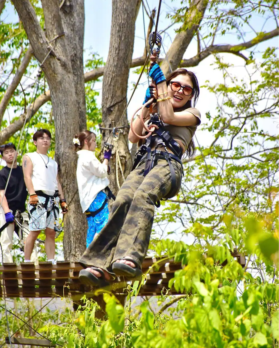 Pattaya: Bungy Jump, Jet Board and Zipline at Changthai Thappraya Safari