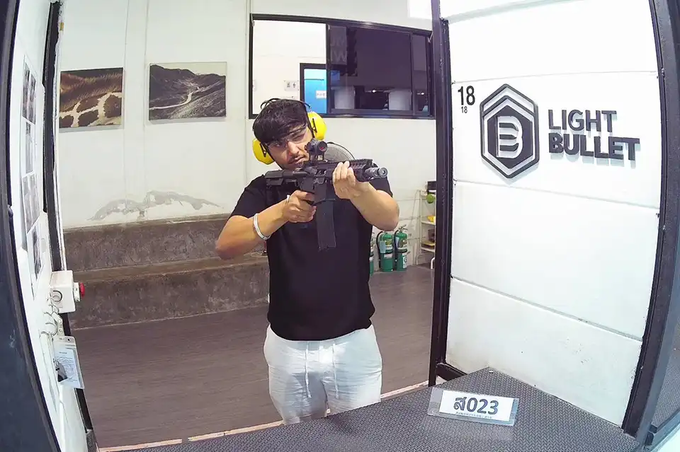 Pattaya: Light Bullet Shooting Range