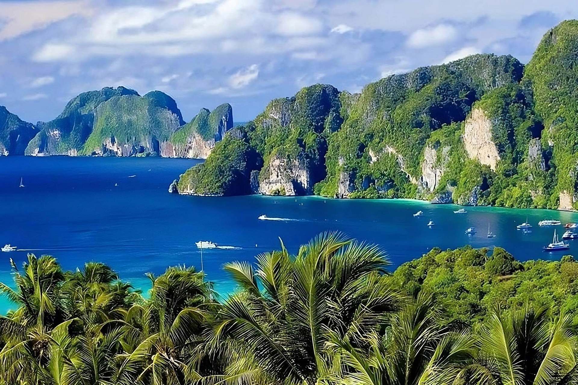 From Phuket: Phang Nga Bay Sea Cave Canoeing & James Bond Island by Big Boat