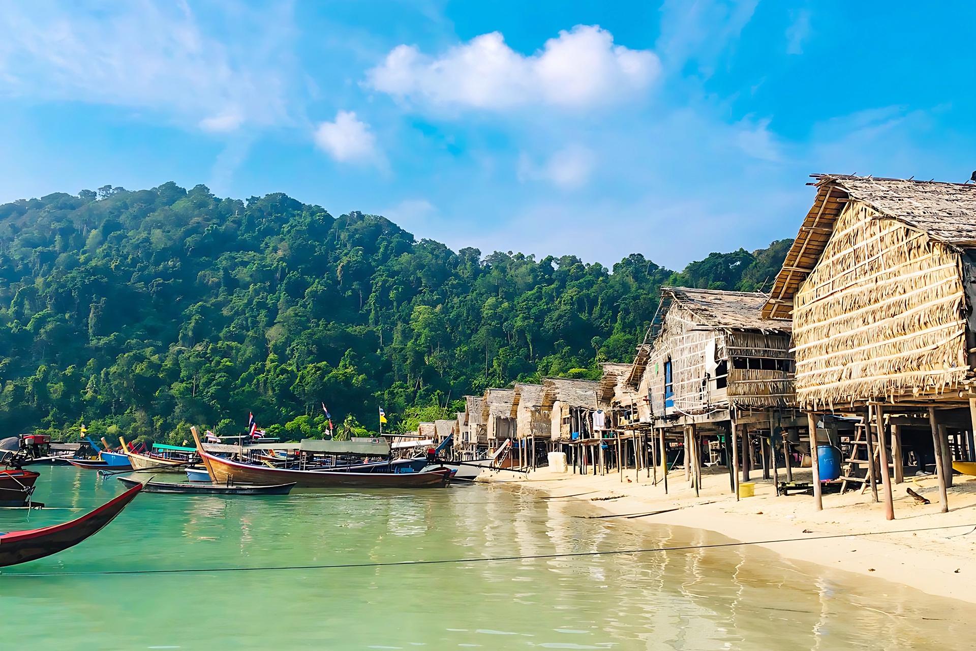 From Phuket: to Khao Lak: Similan Islands Early Bird Day Trip with Transfer【JOIN GROUP】