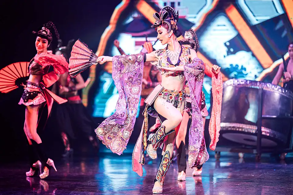 Phuket: Simon Cabaret Show Admission Ticket