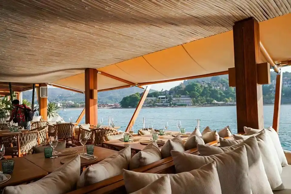 YONA Beach Club: Phuket Incredible Boat Experience