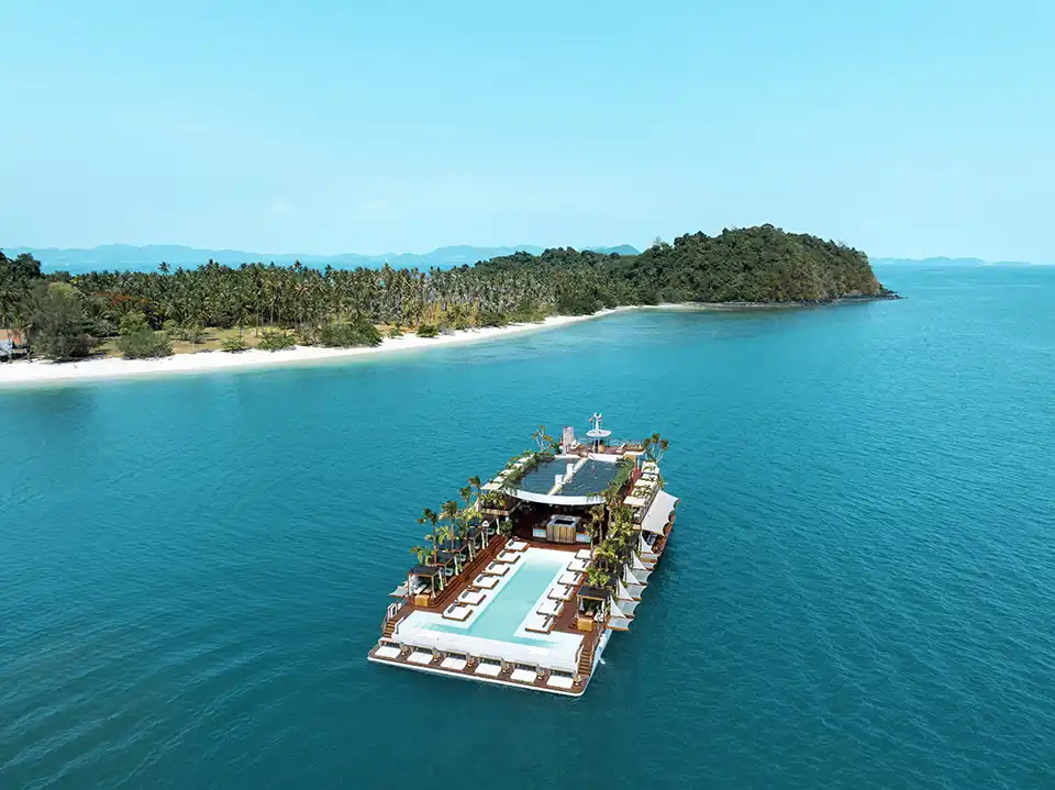 YONA Beach Club: Phuket Incredible Boat Experience