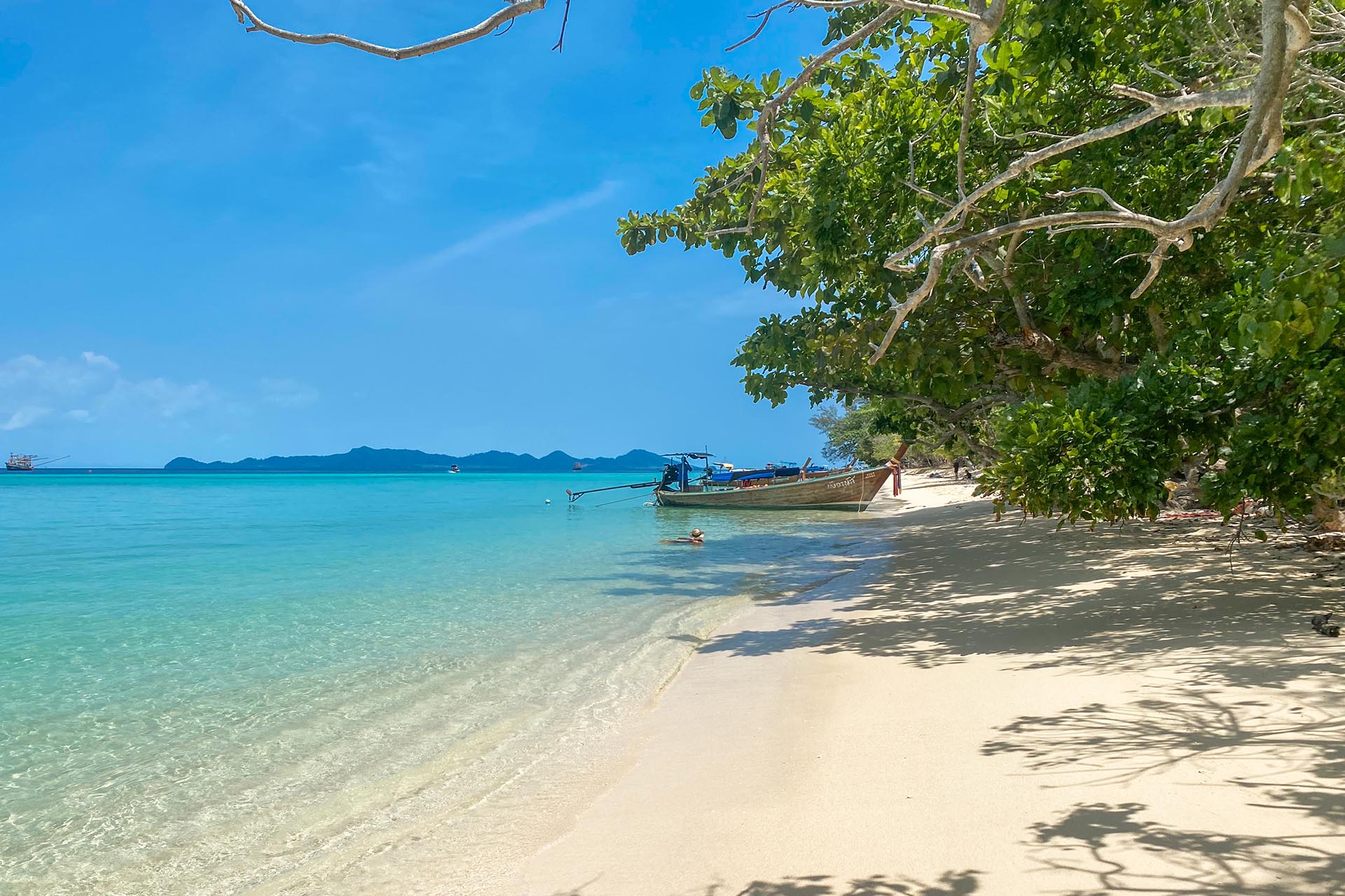 Phuket: Koh Kradan and Emerald Cave Day Tour with Transfer【JOIN GROUP】