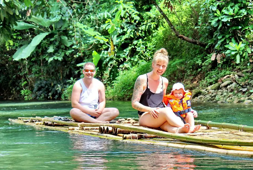 Phuket: Bamboo Rafting Tour with Elephant Bathing