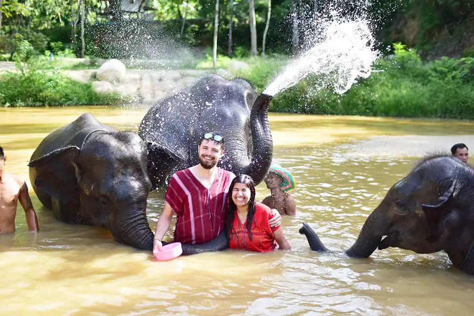 Phuket: Kerchor Elephant Family Park