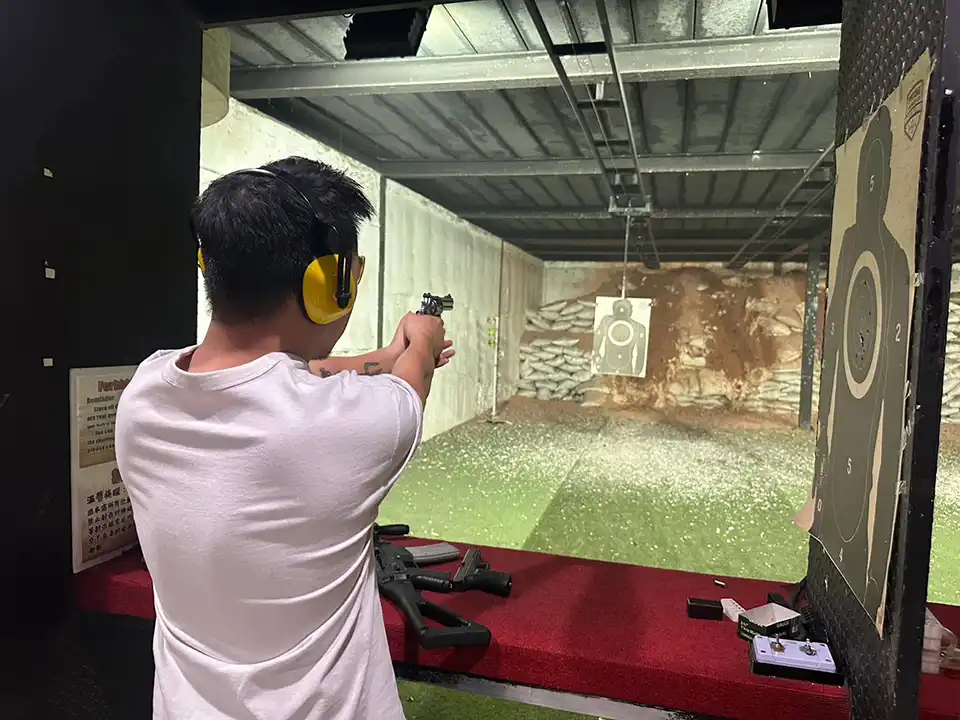 Phuket: Patong Paragon Gun Shooting Range