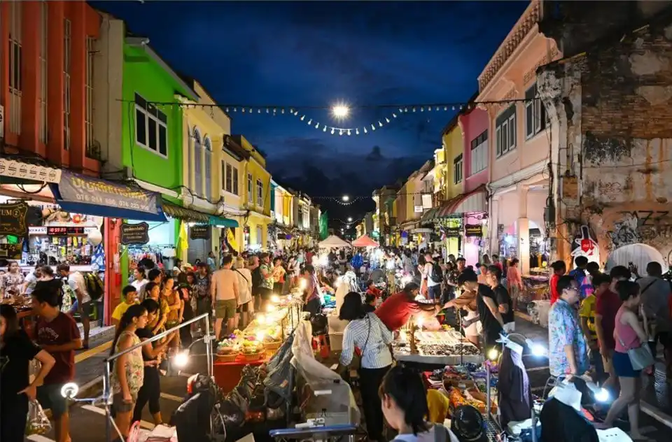 Phuket City Tour Program A