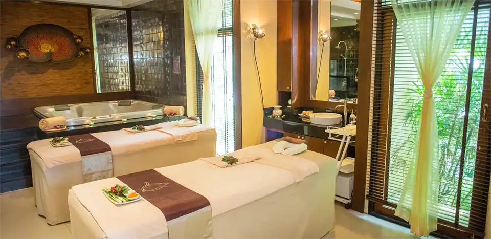Phuket: Spa Cenvaree at Centara Grand Beach Resort