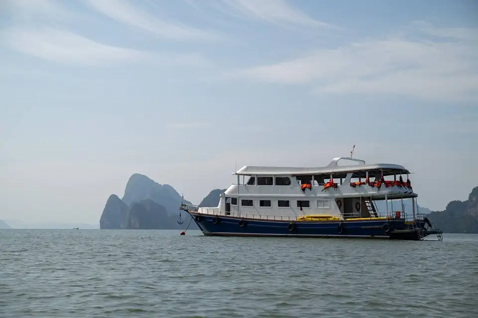 From Phuket: Phang Nga Hong by Starlight Daily Departures