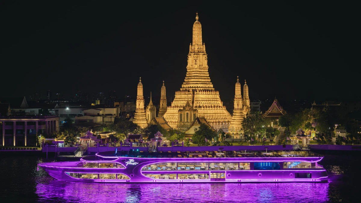Bangkok: The Planet Cruise on the Chao Phraya River
