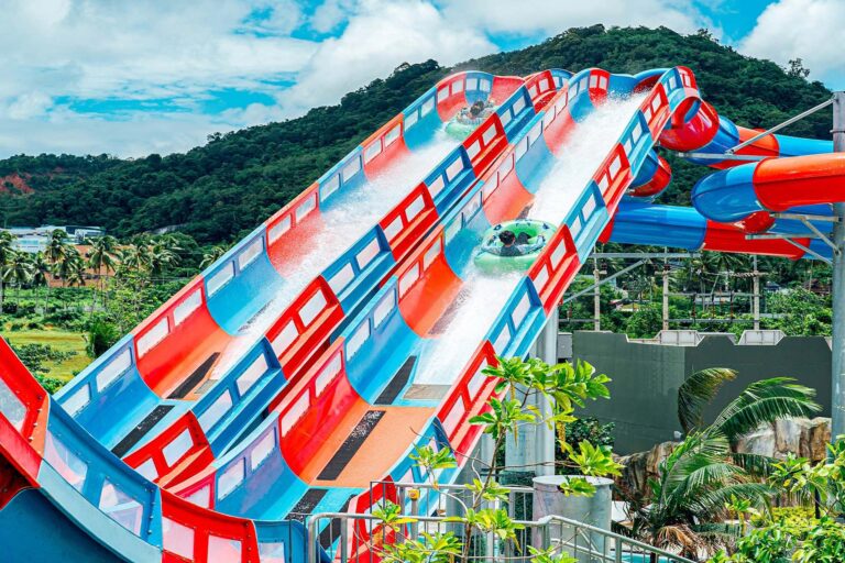 Phuket: Andamanda Water Park Ticket & Optional Transfer